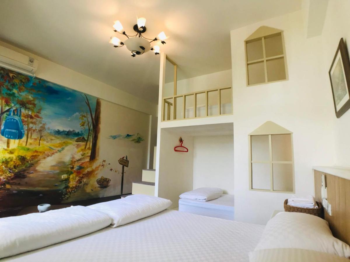 Shining Forest Hostel Hualien City Exterior foto
