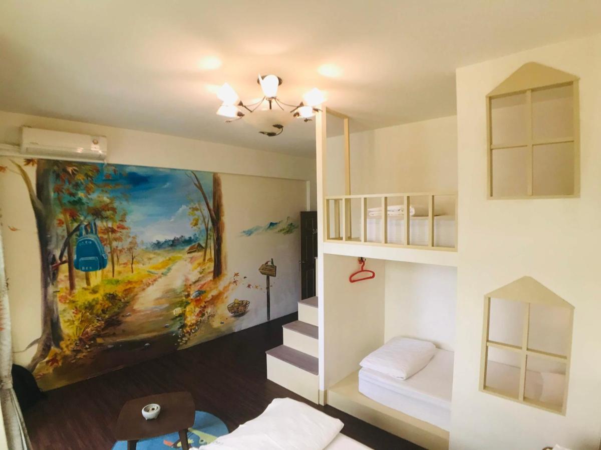 Shining Forest Hostel Hualien City Exterior foto